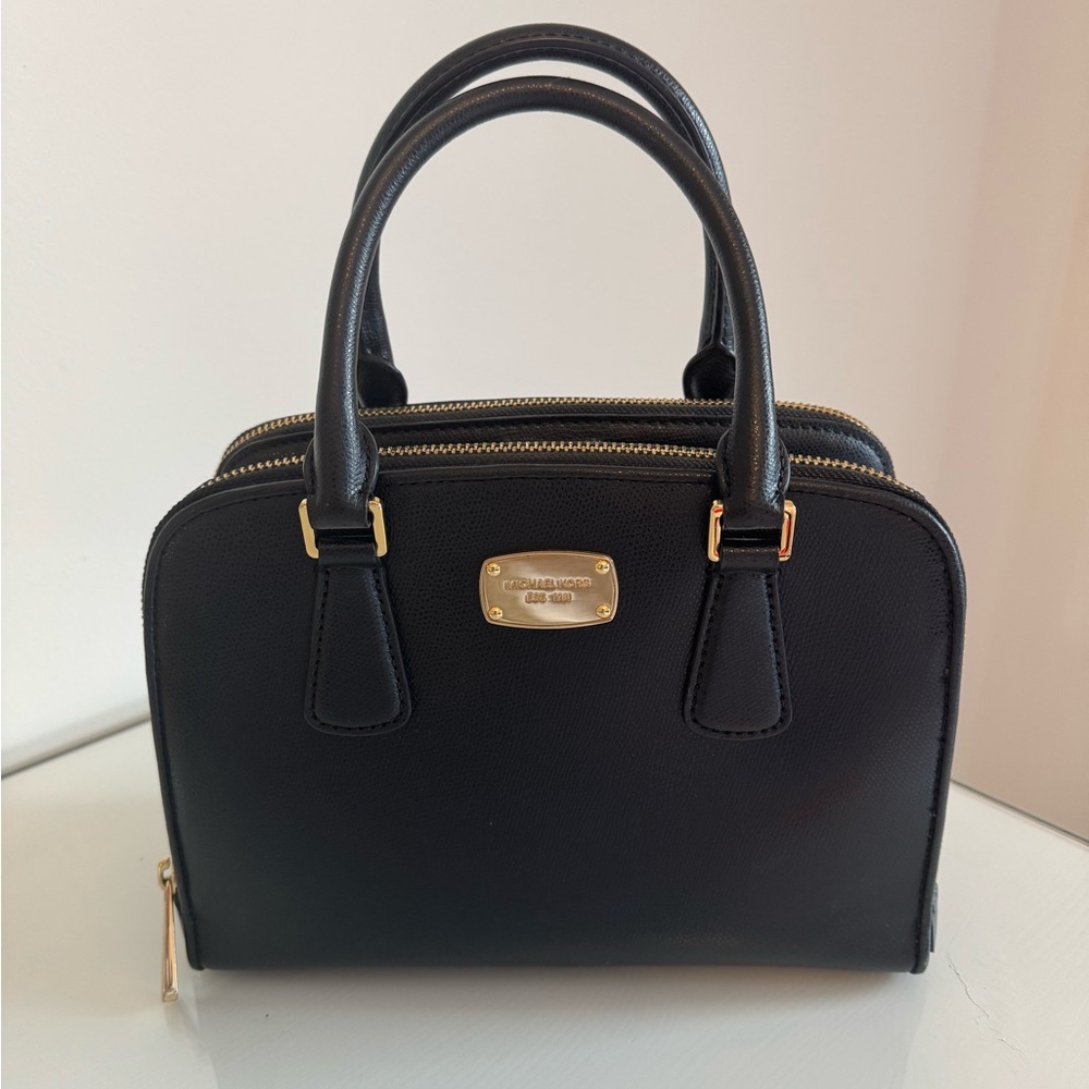Michael Kors Reese Leather Medium Satchel Handbag Saffiano Leather